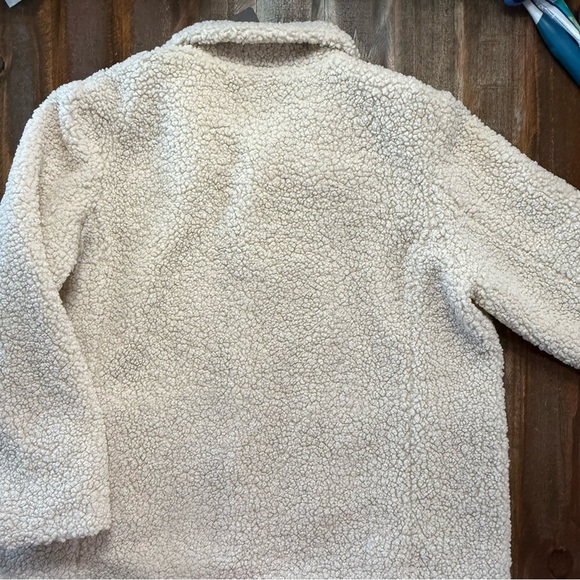 Bernardo Faux Sherpa Jacket - Picture 2 of 6